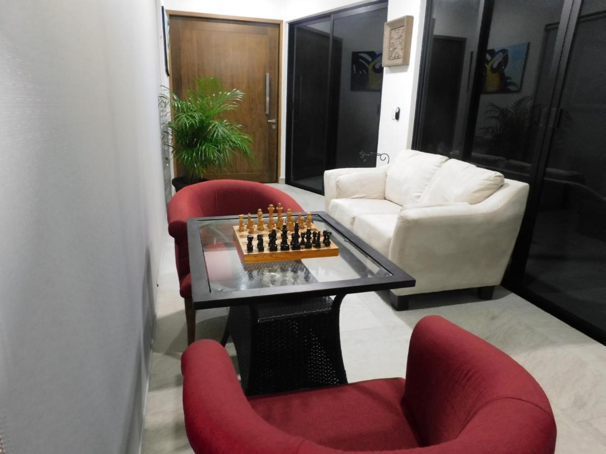 Oasis Urban Retreat Apartment
