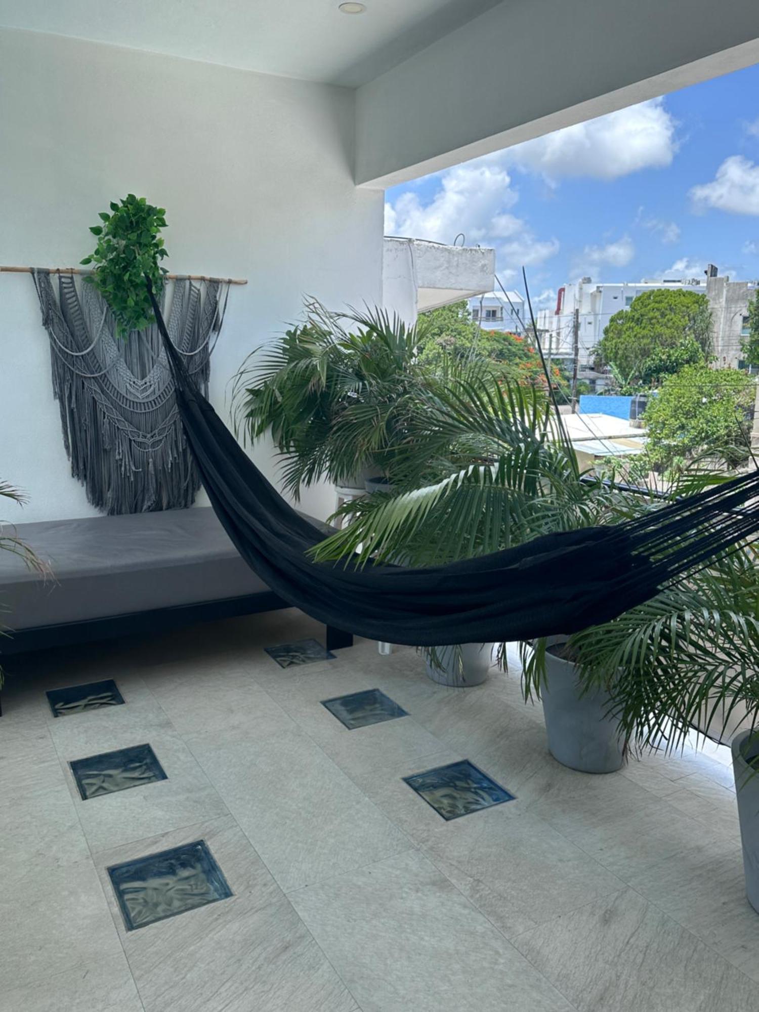 Oasis Urban Retreat Apartment